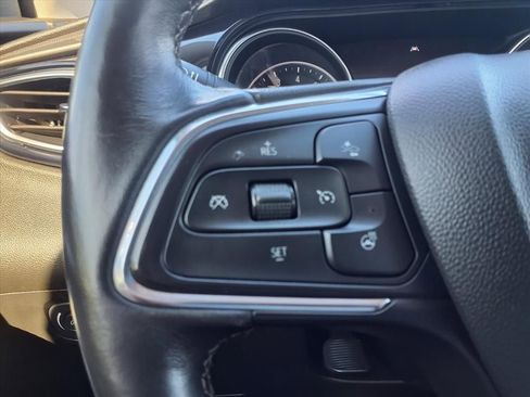 Used 2020 Buick Encore GX Essence w/ Experience Buick Package image 30