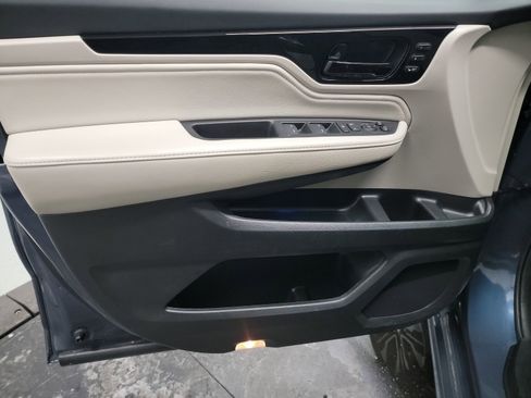 Certified 2025 Honda Odyssey Elite image 13