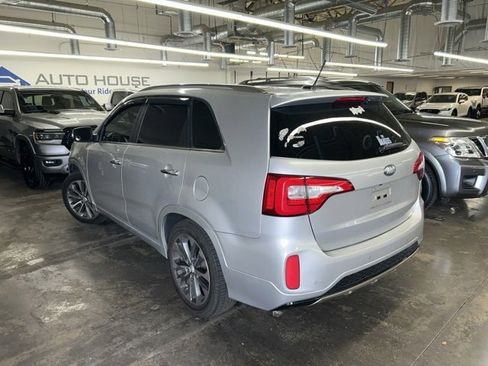 Used 2014 Kia Sorento SX image 5