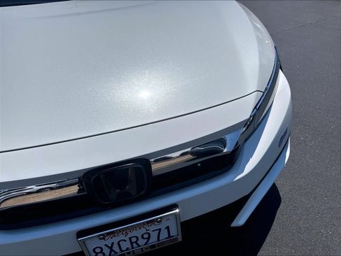 Used 2018 Honda Clarity Touring image 31