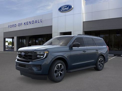 New 2026 Ford Expedition Active image 1