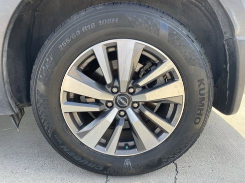 Certified 2023 Nissan Pathfinder SL image 17