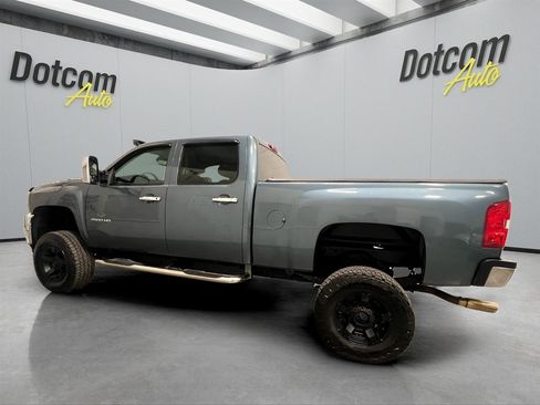 Used 2012 Chevrolet Silverado 2500 LT w/ Snow Plow Prep Package AWD/4WD image 5
