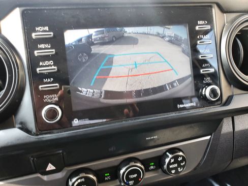 Used 2020 Toyota Tacoma SR w/ SR Convenience Package RWD image 3