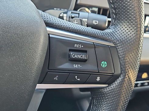 Used 2022 Mitsubishi Outlander SE image 25