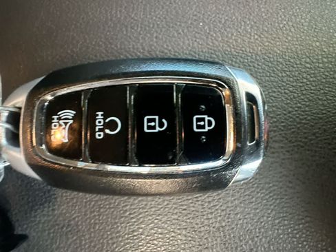 Used 2023 Hyundai Kona SEL FWD image 28