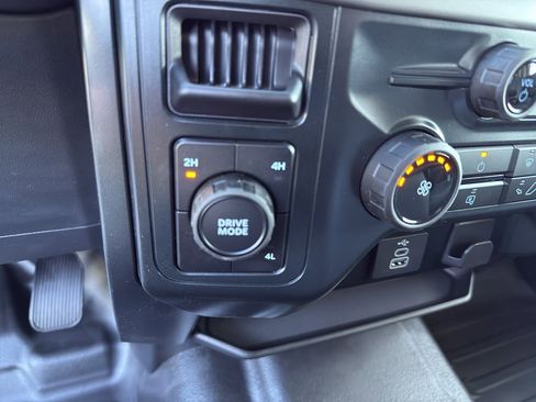 New 2025 Ford F150 XL AWD/4WD image 31