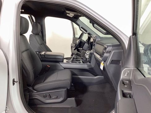 New 2025 Ford F150 XLT w/ Equipment Group 302A MID image 8