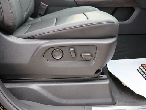 New 2026 GMC Sierra 2500 SLT w/ SLT Premium Package image 41