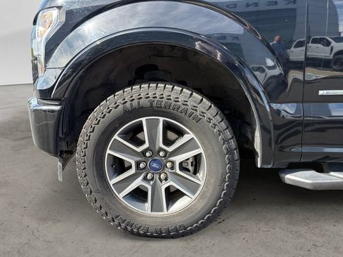 Used 2017 Ford F150 XLT w/ Equipment Group 302A Luxury AWD/4WD image 9