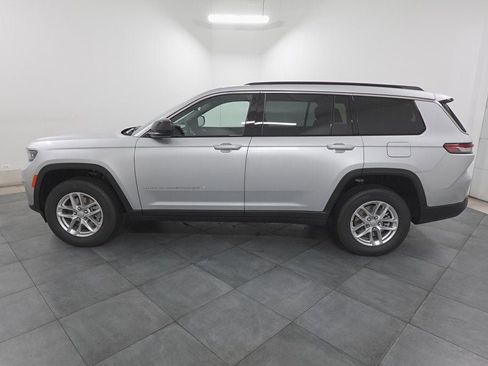 New 2025 Jeep Grand Cherokee L Laredo w/ Luxury Tech Group I image 2