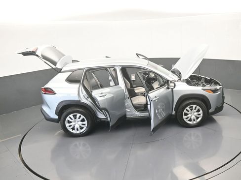Used 2026 Toyota Corolla Cross L FWD image 61