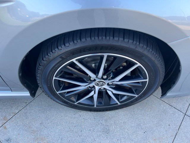 Used 2022 Toyota Camry SE FWD image 9