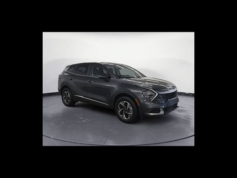Used 2024 Kia Sportage LX AWD/4WD image 8