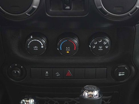 Used 2017 Jeep Wrangler Unlimited Sport w/ Quick Order Package 24S image 22