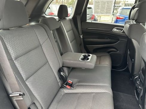 Used 2020 Jeep Grand Cherokee Laredo image 19