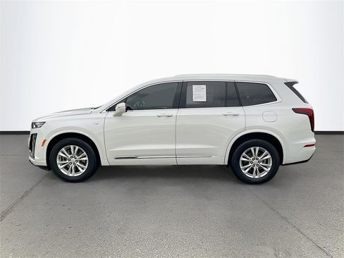 Used 2023 Cadillac XT6 Luxury image 4