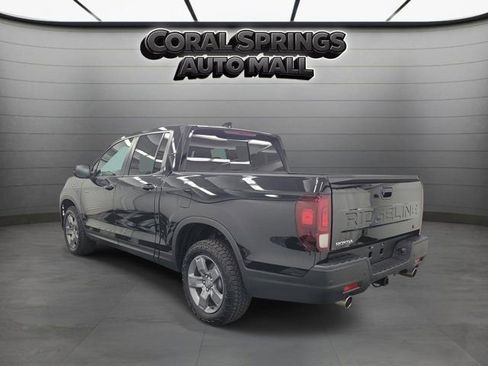 Certified 2025 Honda Ridgeline TrailSport image 4