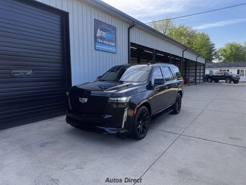 Used 2021 Cadillac Escalade Sport w/ Driver Assist Tech Package image 2