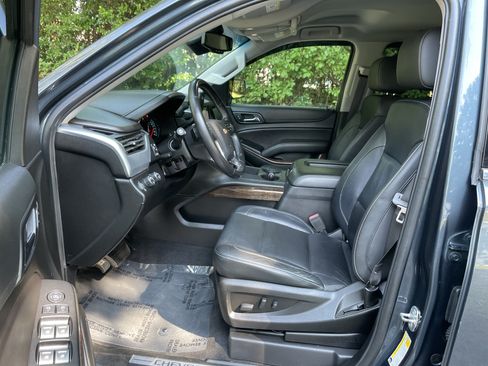 Used 2019 Chevrolet Tahoe LT AWD/4WD image 15