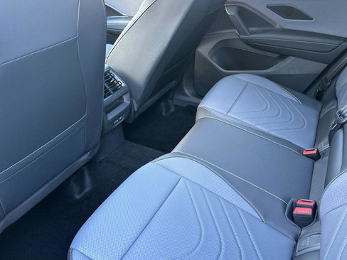 New 2026 Volkswagen Tiguan SE R-Line image 11