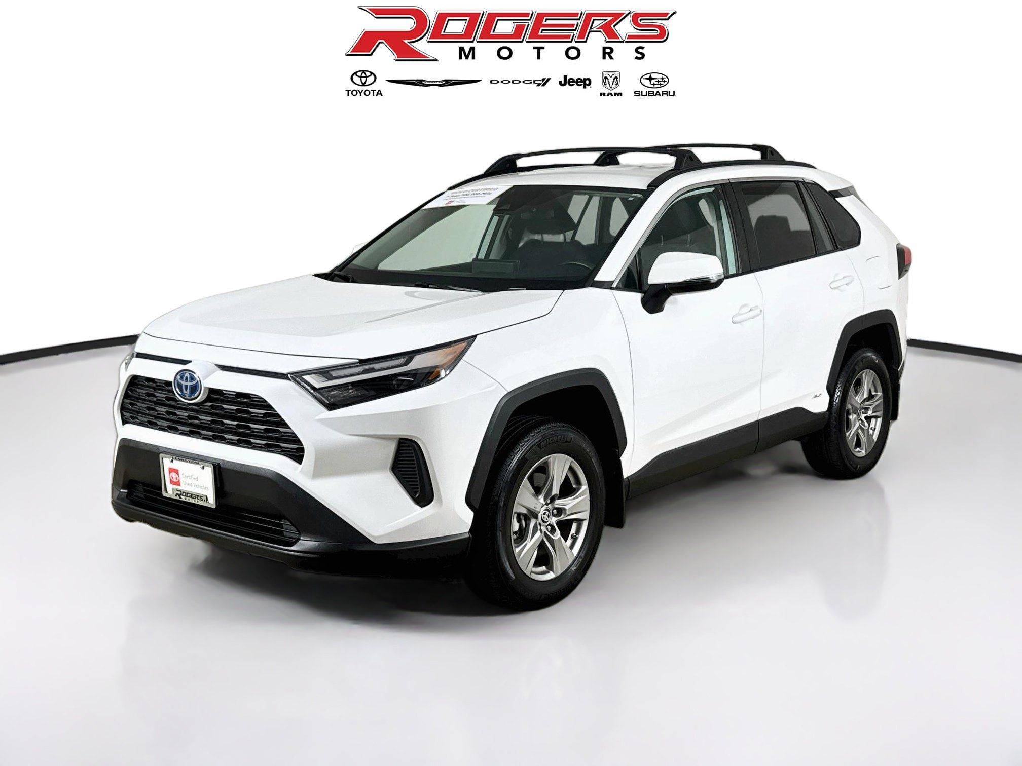 Certified 2024 Toyota RAV4 LE AWD/4WD image 8
