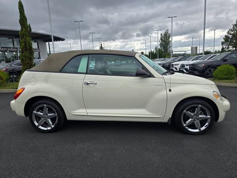 Used 2005 Chrysler PT Cruiser GT FWD image 14