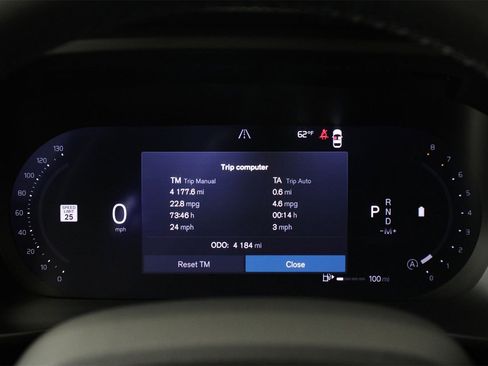 Used 2026 Volvo XC40 B5 Ultra w/ Climate Package image 12