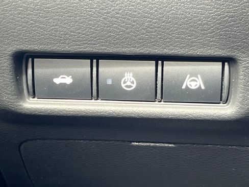 New 2026 Nissan Sentra SR w/ SR Premium Package FWD image 21