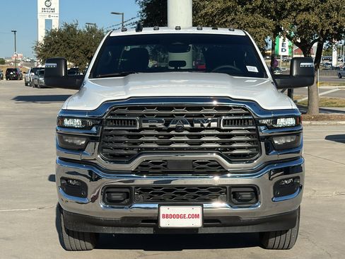 Used 2025 RAM 2500 Lone Star image 9