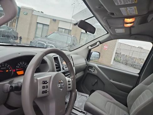 Used 2016 Nissan Frontier S RWD image 12