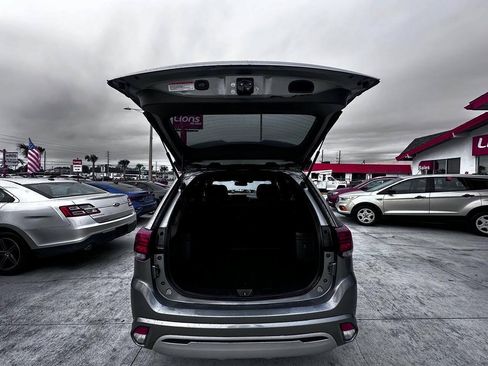 Used 2022 Mitsubishi Outlander LE AWD/4WD image 6