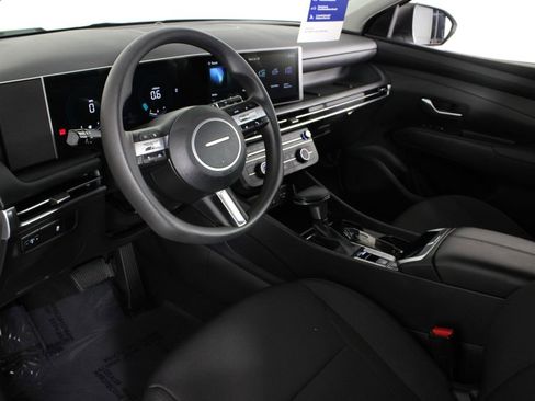 Certified 2026 Hyundai Tucson SE image 16