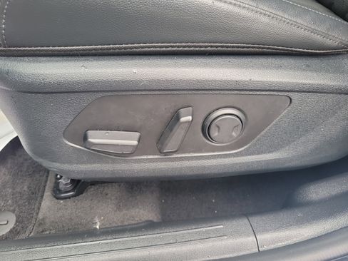 Used 2025 Kia Sportage X-Pro AWD/4WD image 17