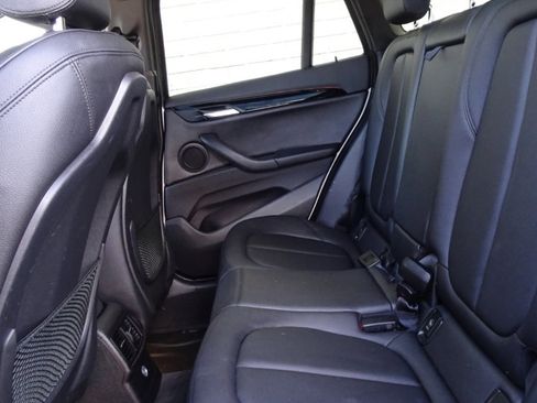 Used 2018 BMW X1 xDrive28i image 13