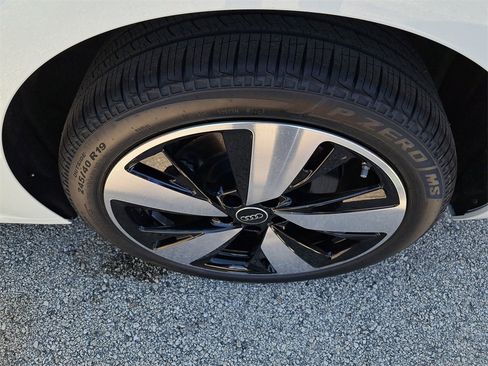 New 2025 Audi A5 2.0T Premium Plus image 30