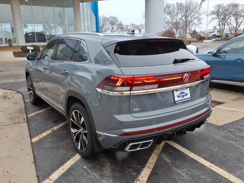 New 2026 Volkswagen Atlas Cross Sport SEL Premium R-Line AWD/4WD image 5