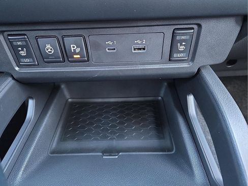 New 2026 Nissan Frontier SV w/ All-Weather Content Package AWD/4WD image 21