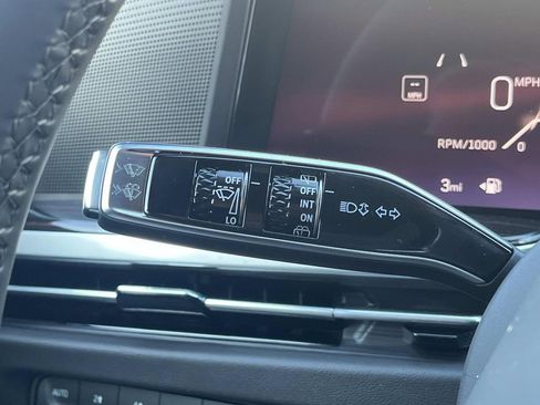 New 2026 Cadillac Escalade Luxury image 34