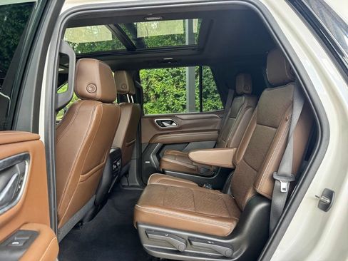 Used 2021 Chevrolet Tahoe High Country AWD/4WD image 24