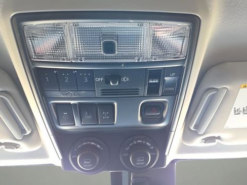 Used 2023 Toyota 4Runner TRD Off-Road Premium w/ Off Road Premium Plus Package image 32