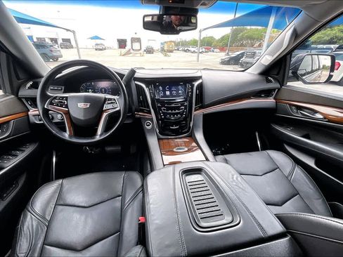 Used 2016 Cadillac Escalade ESV Premium AWD/4WD image 14