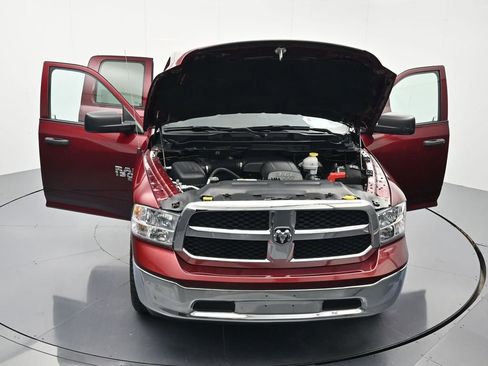 Used 2024 RAM 1500 Classic SLT AWD/4WD image 43