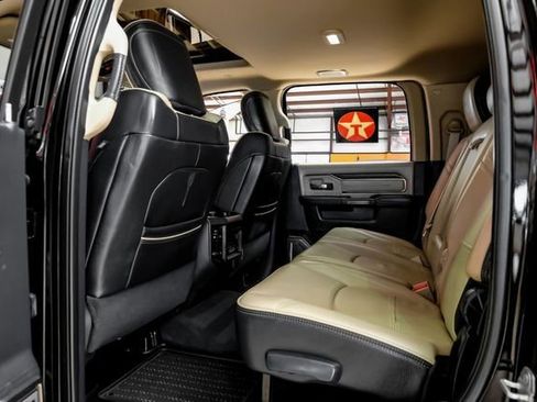 Used 2019 RAM 2500 Limited AWD/4WD image 40