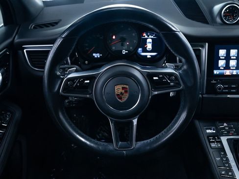 Used 2017 Porsche Macan S AWD/4WD image 11