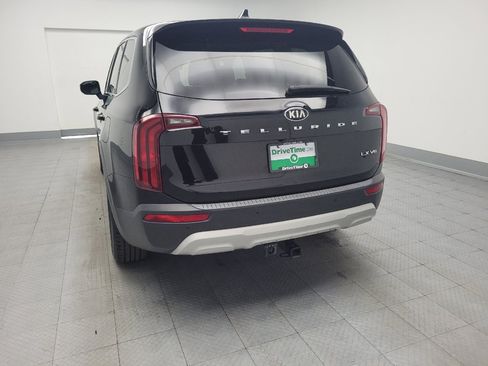 Used 2020 Kia Telluride LX FWD image 6