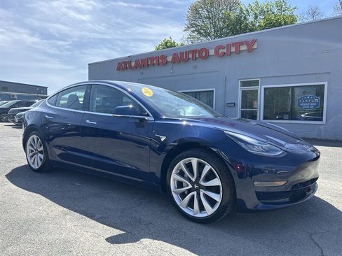 Used 2018 Tesla Model 3 Long Range AWD/4WD image 3