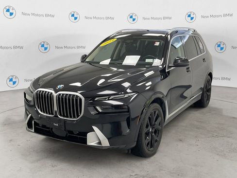 Used 2024 BMW X7 xDrive40i image 1