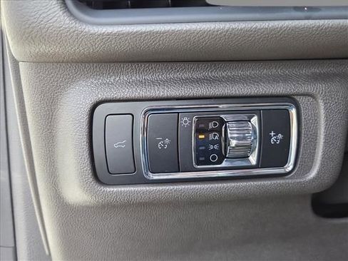 New 2024 Lincoln Corsair Reserve image 7