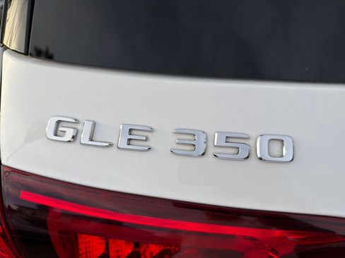 Used 2022 Mercedes-Benz GLE 350 w/ Premium Package image 7